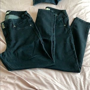 2 pairs of torrid jeggings